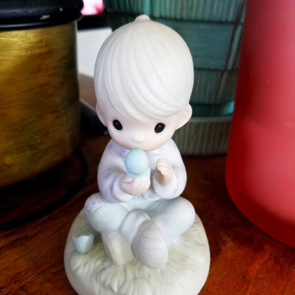 Precious Moments I Believe in Miracles